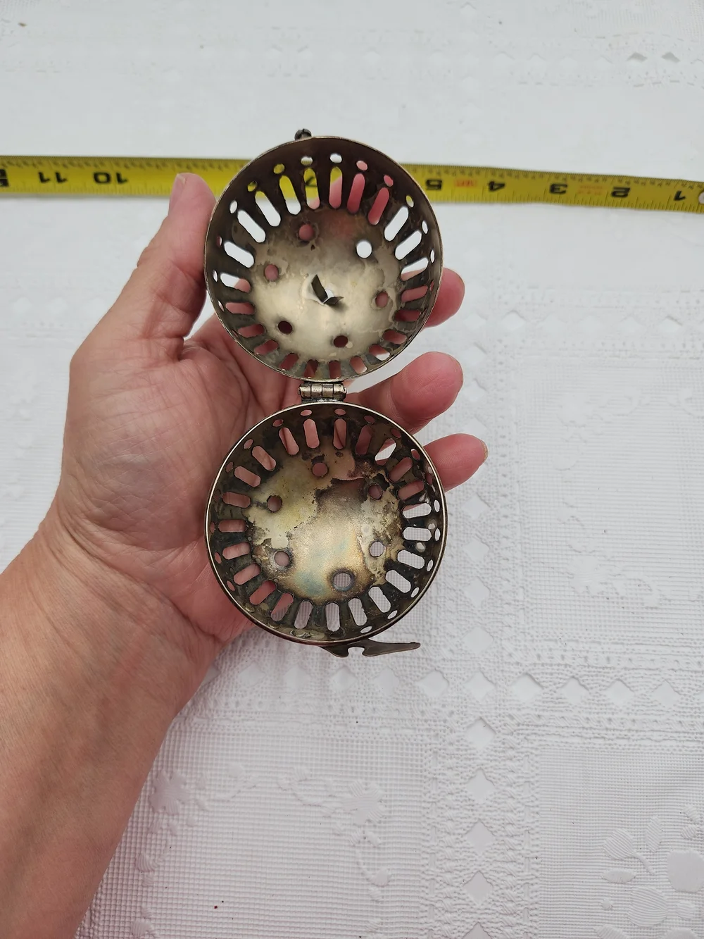 Vintage Metal  Hinged Pomander Potpourri Fragrance Diffuser Scent Ball